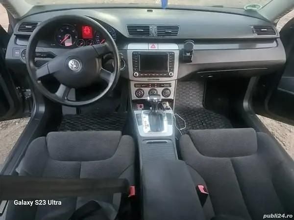 Gri Utilizat 2006 VW Passat Break | 3.150 EUR (Preț OK) - Imagine 1/4
