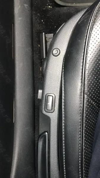 Second-hand VW Passat Highline 170 CP (125 kW) 2012 Negru Break