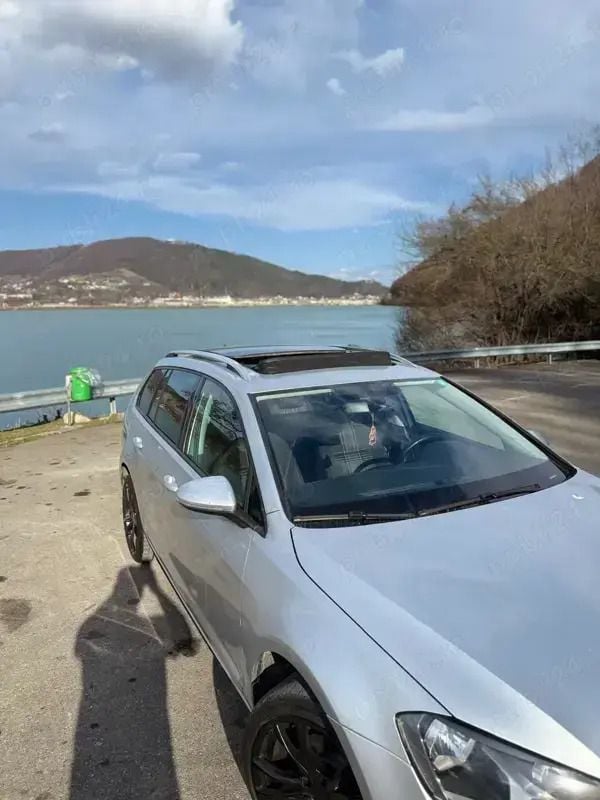 Argintiu Utilizat 2015 VW Golf VII Berlinǎ | 8.490 EUR (Preț bun) - Imagine 1/4