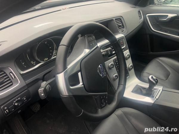 Second-hand Volvo V60 CC 150 CP (110 kW) 2017 Break