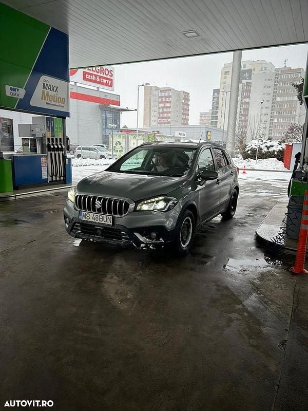 Culoaregri Second-hand 2021 Suzuki SX4 S-Cross SUV | 13.900 EUR (Super Preț) - Imagine 1/4