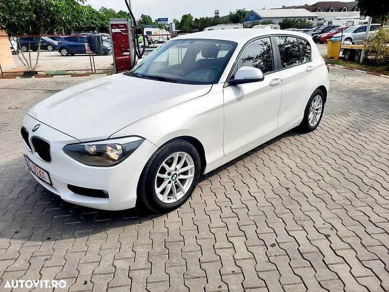 Culoarealb Utilizat 2012 BMW 116 Hatchback | 6.750 EUR - Imagine 1/4