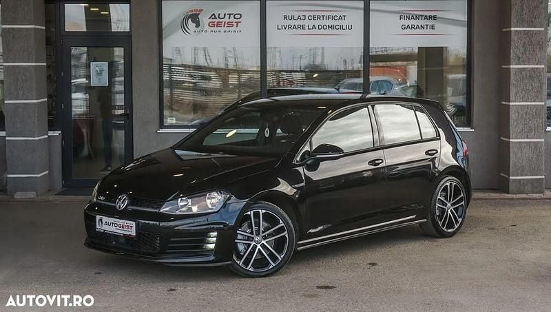 Culoarenegru Utilizat 2016 VW Golf VII GTD | 15.990 EUR (Puțin scump) - Imagine 1/4