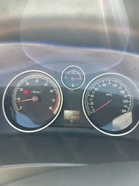Utilizat 2006 Opel Astra Hatchback | 2.100 EUR (Puțin scump) - Imagine 1/4