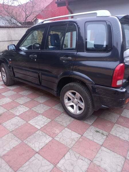 Utilizat 2004 Suzuki Grand Vitara SUV | 5.800 EUR (Scump) - Imagine 1/4