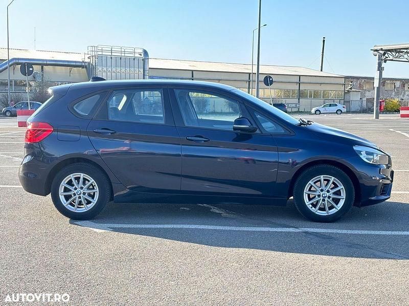 Second-hand BMW 216 Comfort Edition 116 CP (85 kW) 2015 Culoarealbastru Monovolum