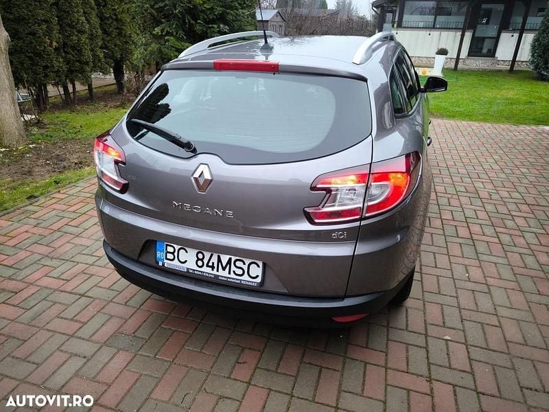 Second-hand Renault Mégane GrandTour Expression 110 CP (80 kW) 2014 Culoaregri Break