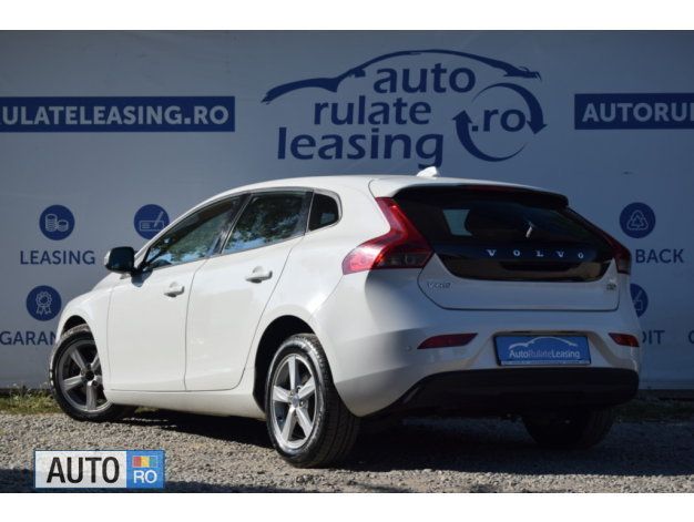 Second-hand Volvo V40 115 CP (84 kW) 2013 Alb Break