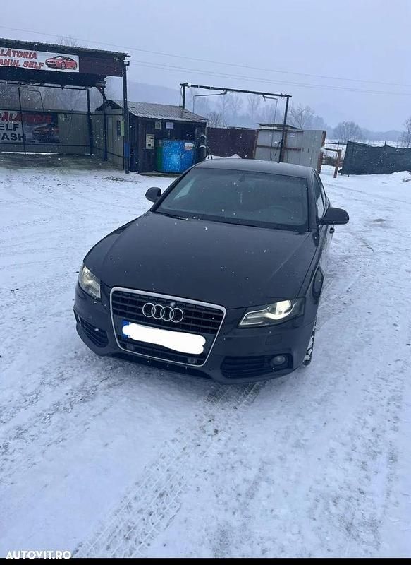Culoarealte culori Second-hand 2009 Audi A4 Berlinǎ | 4.000 EUR (Preț bun) - Imagine 1/4