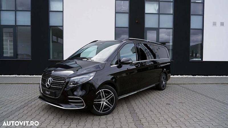 Culoarenegru Utilizat 2025 Mercedes V300 Avantgarde Monovolum | 108.888 EUR - Imagine 1/4