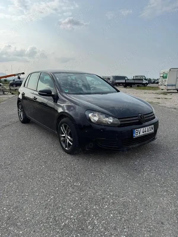 Utilizat 2009 VW Golf VI Berlinǎ | 3.500 EUR (Preț OK) - Imagine 1/4