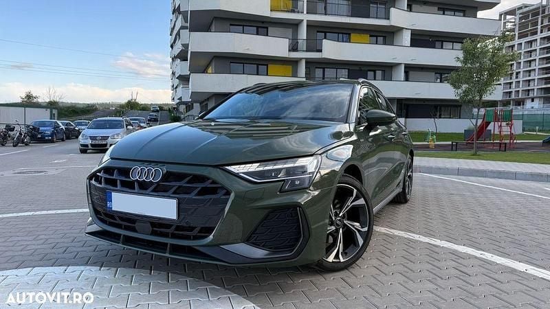 Second-hand Audi A3 S-Line 116 CP (85 kW) 2025 Verde Hatchback