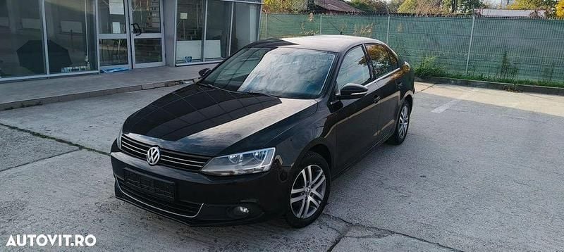 Second-hand VW Jetta Comfortline 105 CP (77 kW) 2011 Culoarenegru Berlinǎ