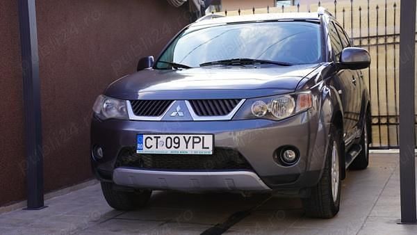 Utilizat 2008 Mitsubishi Outlander SUV | 5.500 EUR (Preț OK) - Imagine 1/4