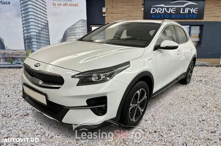 Alb Utilizat 2021 Kia XCeed Vision SUV | 20.949 EUR (Preț OK) - Imagine 1/4