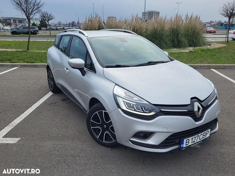 Culoareargint Utilizat 2017 Renault Clio GrandTour Intens Break | 6.200 EUR (Preț OK) - Imagine 1/4