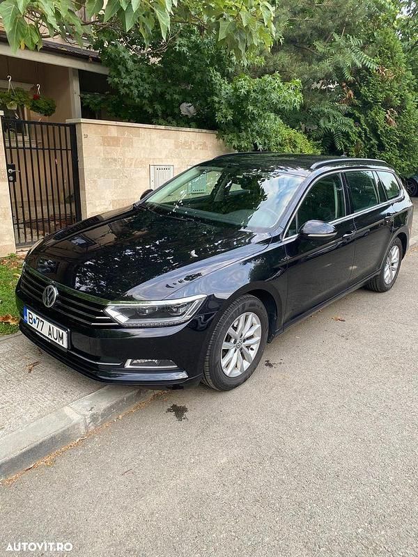 Culoarenegru Utilizat 2016 VW Passat Break | 10.900 EUR (Preț OK) - Imagine 1/4