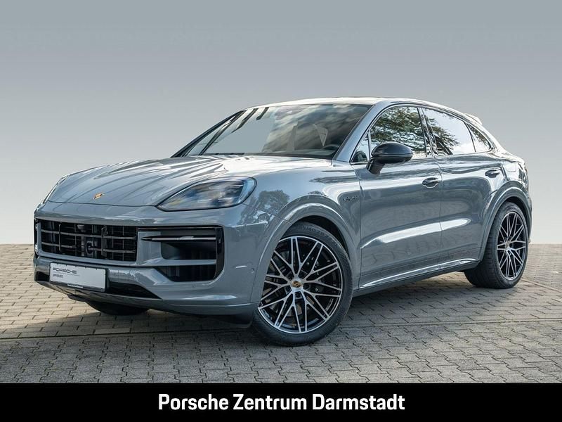 Second-hand Porsche Cayenne S E-Hybrid Coupe 519 CP (381 kW) 2024 Coupe