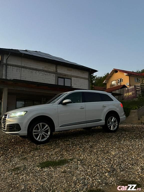 Utilizat 2016 Audi Q7 S-Line SUV | 30.000 EUR - Imagine 1/4
