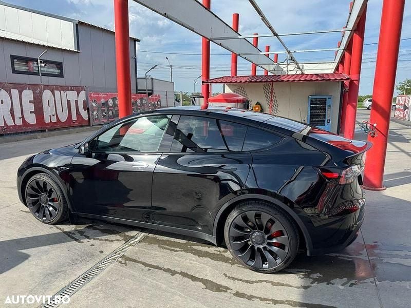 Second-hand Tesla Model Y Performance 339 kW (462 CP) 2023 Negru SUV