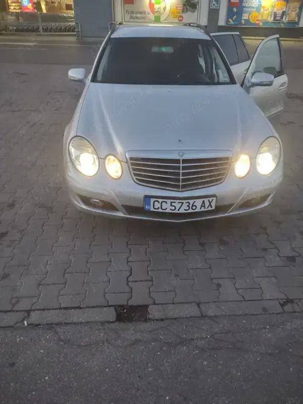 Utilizat 2006 Mercedes E220 Break | 2.500 EUR (Super Preț) - Imagine 1/4