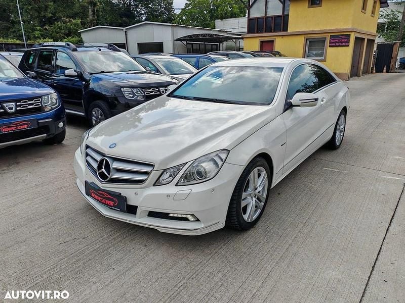 Alb Utilizat 2010 Mercedes E250 Elegance Coupe | 8.999 EUR (Super Preț) - Imagine 1/4