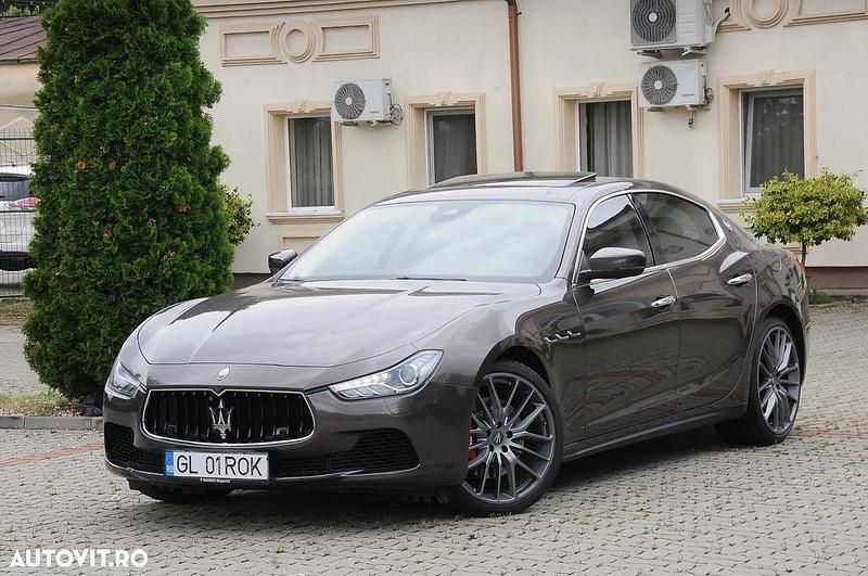 Culoaremaro Utilizat 2017 Maserati Ghibli Coupe | 29.800 EUR - Imagine 1/4