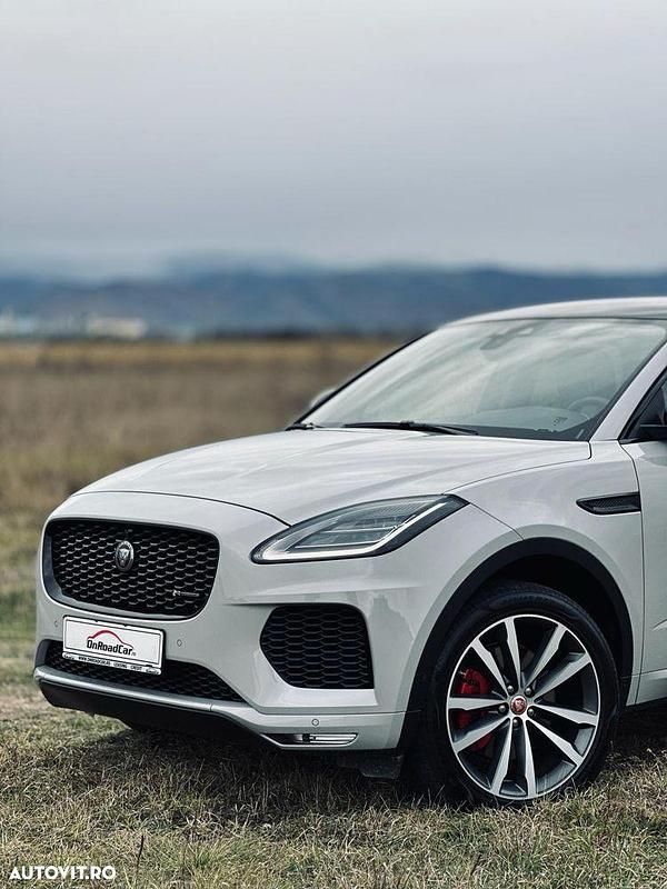 Second-hand Jaguar E-Pace R-Dynamic 300 CP (220 kW) 2019 Culoaregri SUV