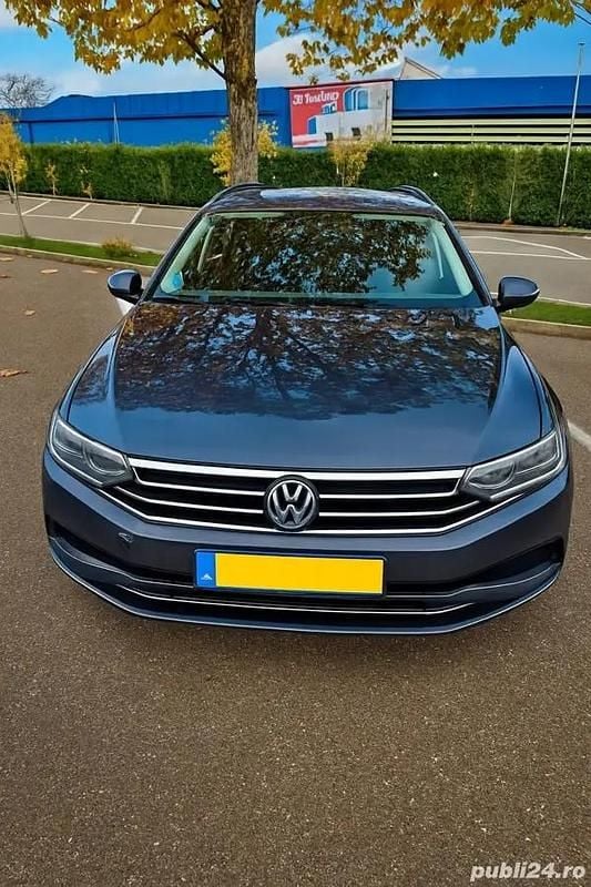Gri Utilizat 2016 VW Passat Break | 12.990 EUR (Preț OK) - Imagine 1/4