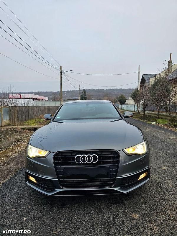 Second-hand Audi A5 S-Line 177 CP (130 kW) 2013 Culoaregri Coupe