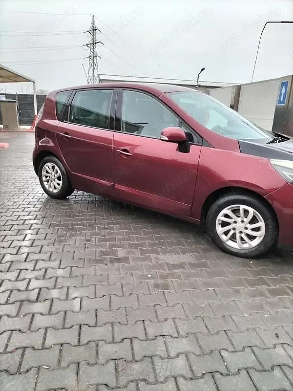 Second-hand Renault Scénic III 110 CP (80 kW) 2013 Monovolum