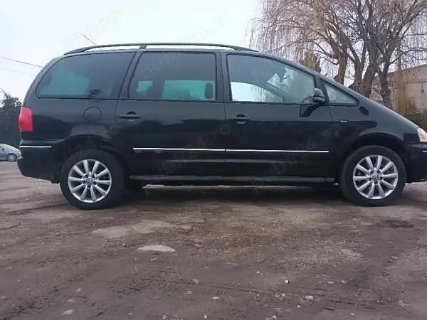 Second-hand VW Sharan 116 CP (85 kW) 2005 Monovolum