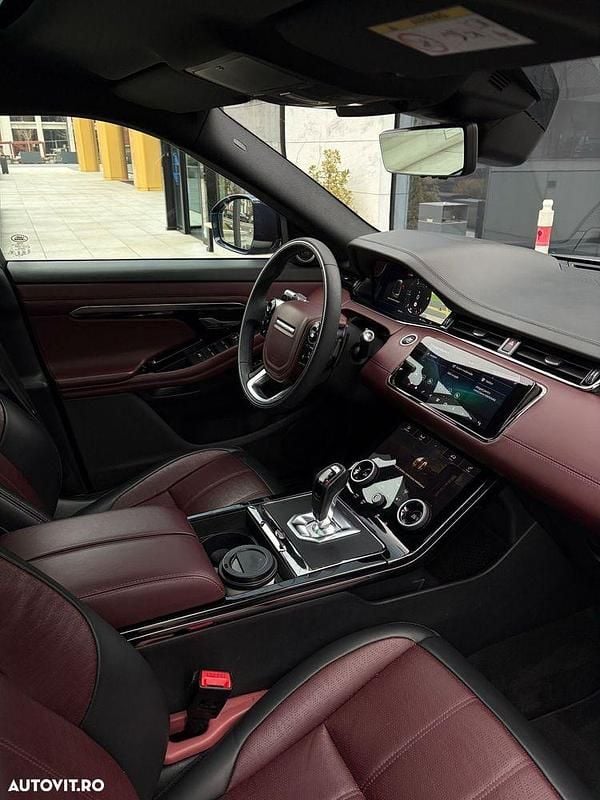 Second-hand Land Rover Range Rover evoque SE Dynamic 240 CP (176 kW) 2019 Culoaregri SUV