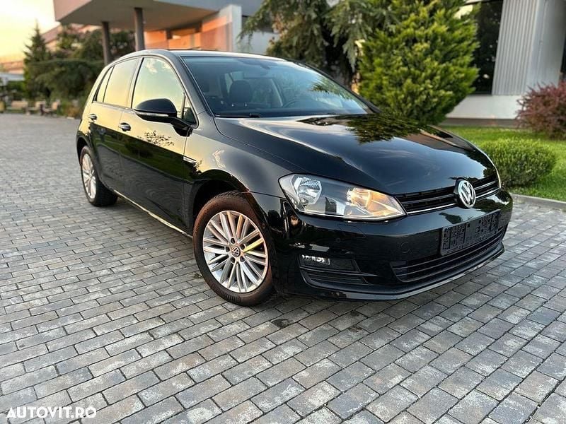 Culoarenegru Utilizat 2015 VW Golf VII Cup Hatchback | 7.490 EUR (Preț OK) - Imagine 1/4