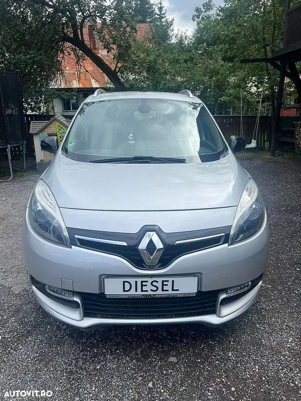 Culoaregri Utilizat 2015 Renault Grand Scénic III LIMITED Monovolum | 5.250 EUR (Super Preț) - Imagine 1/4