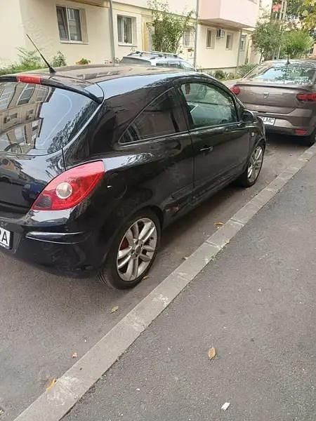 Utilizat 2007 Opel Corsa Hatchback | 1.700 EUR (Preț bun) - Imagine 1/4