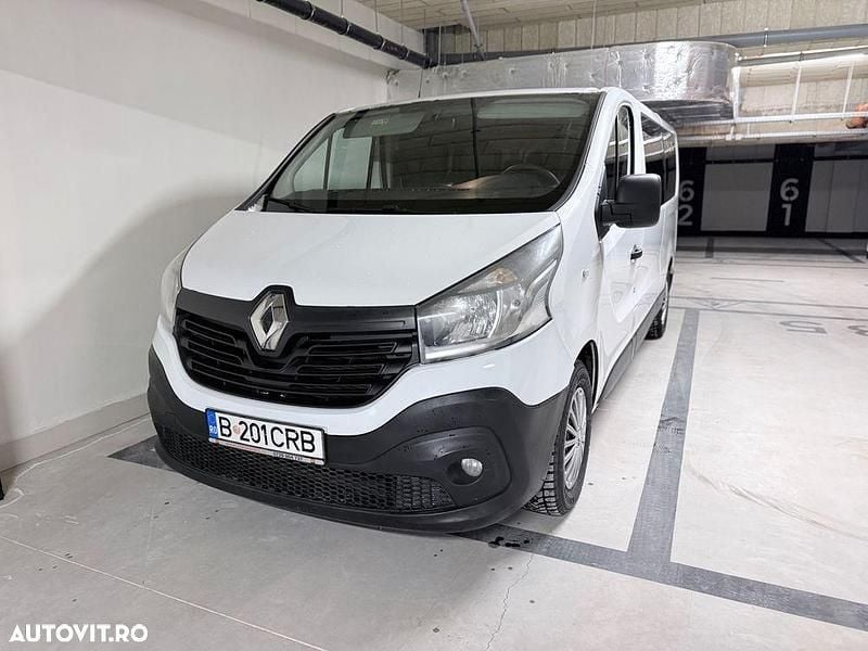 Second-hand Renault Trafic 145 CP (106 kW) 2016 Culoarealb Monovolum