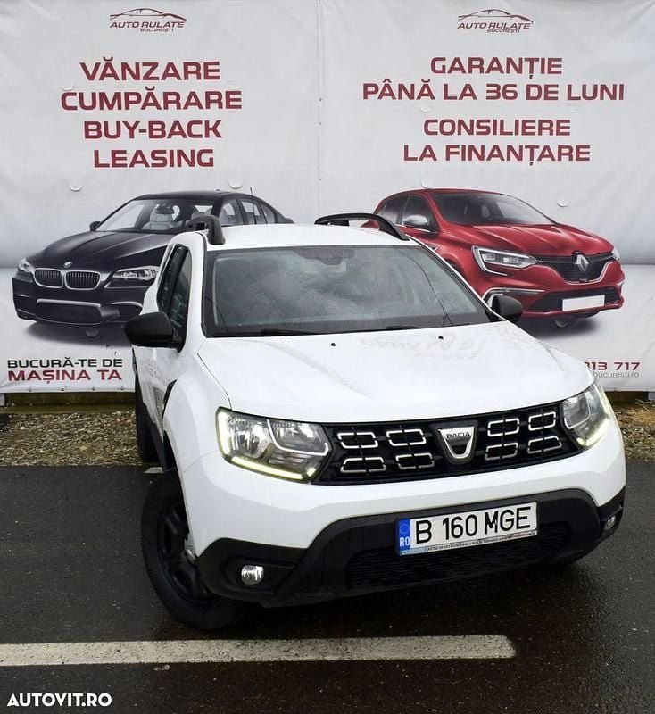 Culoarealb Utilizat 2018 Dacia Duster Comfort SUV | 9.950 EUR (Preț bun) - Imagine 1/4