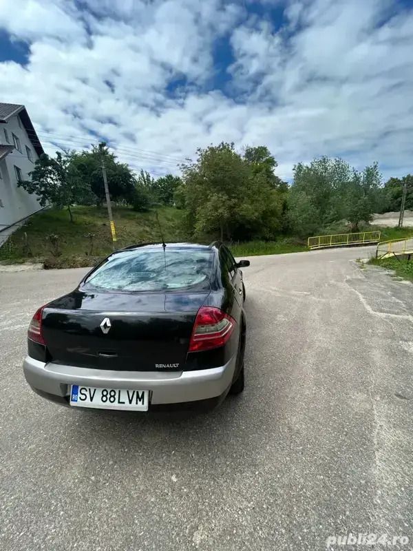 Negru Utilizat 2007 Renault Mégane II Berlinǎ | 2.050 EUR (Preț OK) - Imagine 1/4