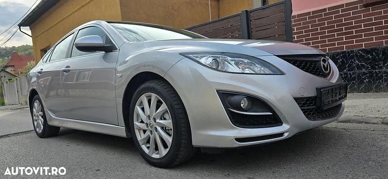 Gri Utilizat 2012 Mazda 6 Exclusive Berlinǎ | 3.690 EUR (Preț bun) - Imagine 1/4