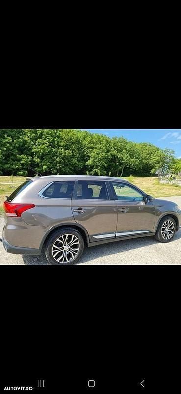 Second-hand Mitsubishi Outlander 150 CP (110 kW) 2016 Maro SUV