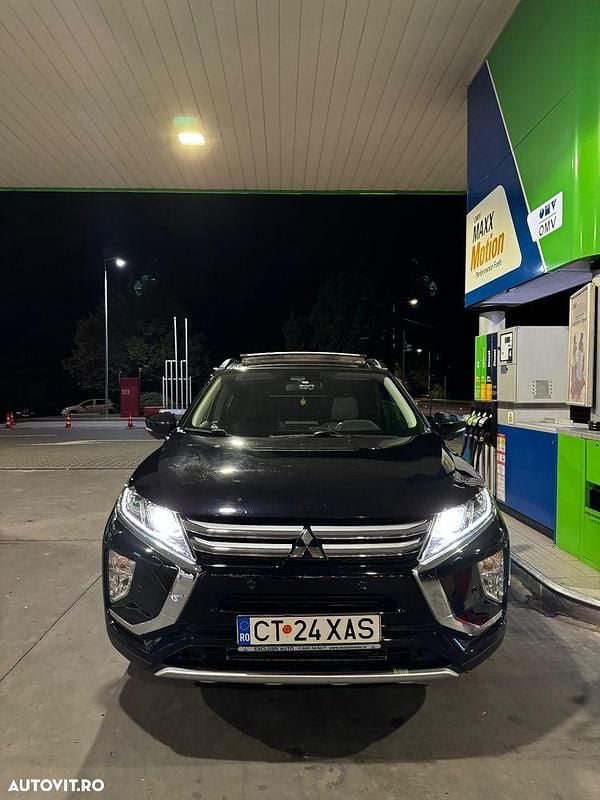 Culoarenegru Utilizat 2018 Mitsubishi Eclipse Cross Intense+ SUV | 17.950 EUR (Preț OK) - Imagine 1/4