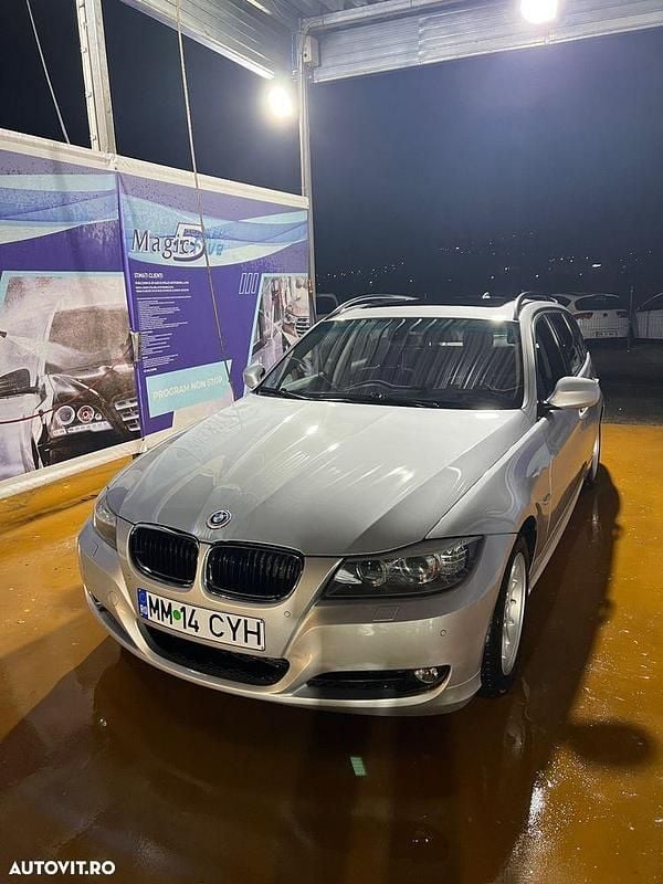 Culoareargint Utilizat 2009 BMW 320 Break | 5.000 EUR (Preț OK) - Imagine 1/4