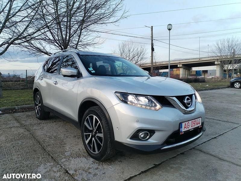 Culoaregri Second-hand 2017 Nissan X-Trail Tekna SUV | 9.990 EUR (Super Preț) - Imagine 1/4