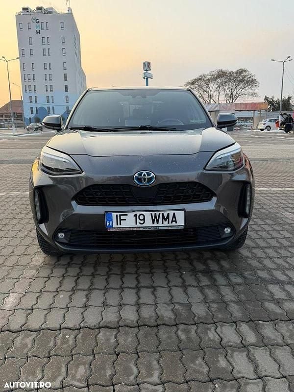 Second-hand Toyota Yaris Cross 116 CP (85 kW) 2023 Culoaregri SUV