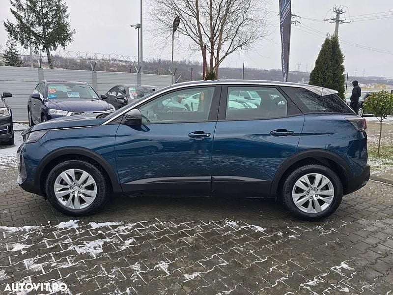 Second-hand Peugeot 3008 Active 131 CP (96 kW) 2022 Culoarealbastru SUV