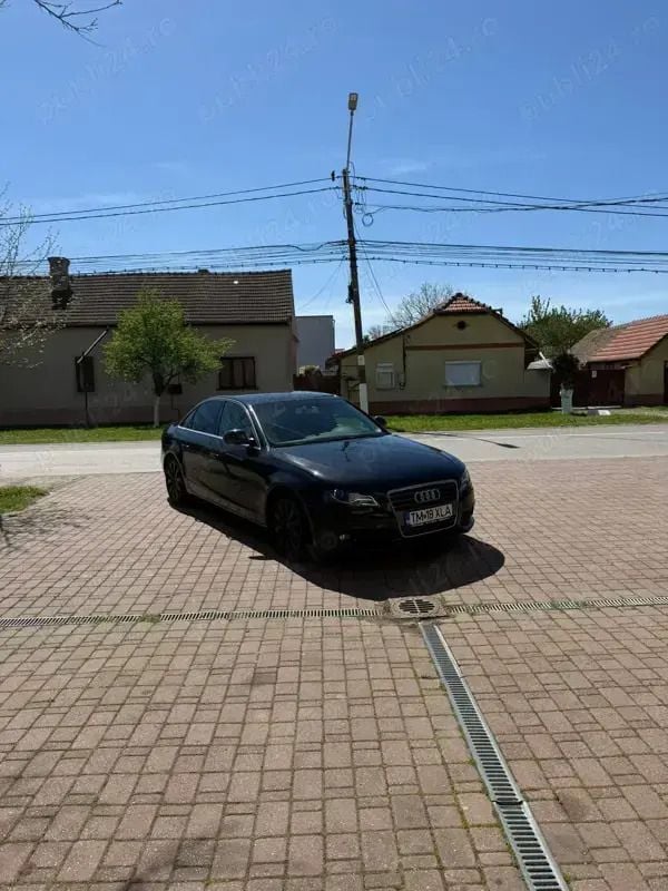 Utilizat 2010 Audi A4 Berlinǎ | 7.300 EUR (Preț OK) - Imagine 1/4