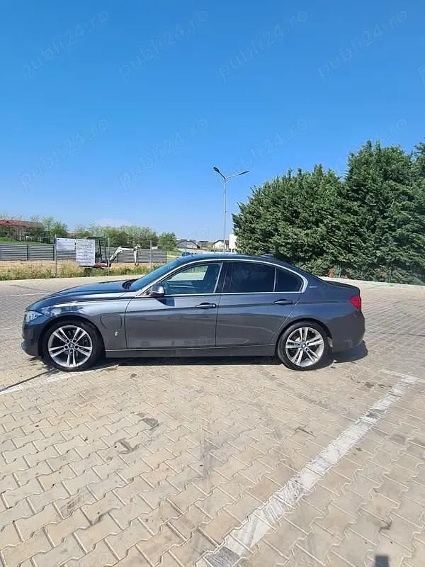 Utilizat 2018 BMW 330 Berlinǎ | 18.690 EUR - Imagine 1/4