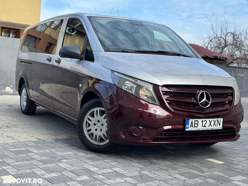 Argint Utilizat 2016 Mercedes Vito Monovolum | 16.000 EUR (Puțin scump) - Imagine 1/4