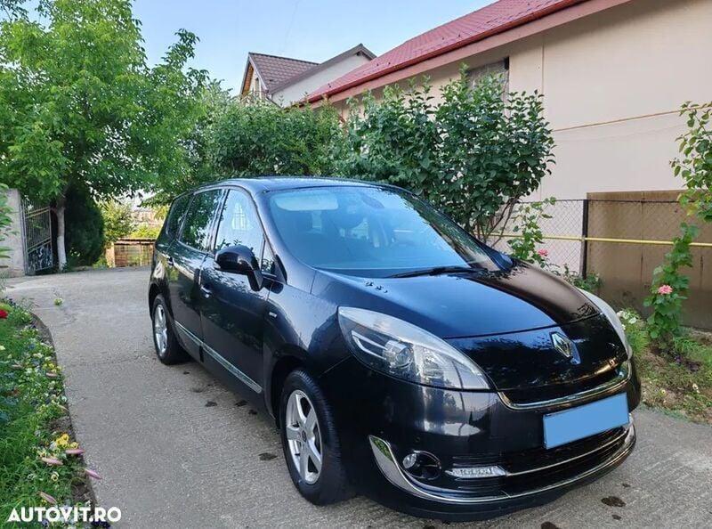 Negru Utilizat 2012 Renault Grand Scénic III Bose Edition Monovolum | 5.990 EUR (Preț OK) - Imagine 1/4